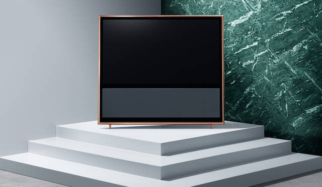 <strong>Bang & Olufsen Love Affair Collection BeoVision 11-46</strong><br />An all-in-one, stylish entertainment system for vivid visuals and powerful sound. Enjoy a supreme viewing experience. Includes easel stand and BeoRemote One. ¥1,278,000 (excl. tax)