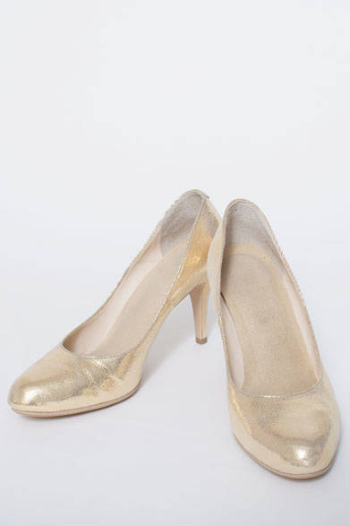 <strong>ISETAN</strong><br />Perfume×ISETAN "Pick Me Up"<br />＜Number Twenty-One＞ Collaboration Pumps "Perfume Dance Heel"