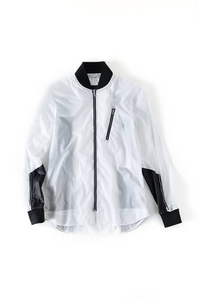 <strong>MENS | </strong> A lightweight nylon jacket, styled like a shirt, combining a bomber jacket and a shirt. Swap your usual shirt for this to instantly achieve a trendy sporty-mix style. Blouson ¥49,680 (DIESEL BLACK GOLD)