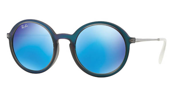 <strong>Ray-Ban</strong><br />Model "RB4222" Ray-Ban®