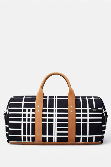 <strong>JACK SPADE × Ian Hundley Collection</strong><br />"HUNDLEY BARREL DUFFLE" (H27×W52×D23×Handle 43cm) ¥45,360