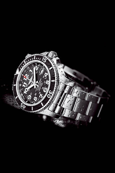 <strong>Superocean II</strong><br><br>Case: Stainless steel<br>Diameter: 44mm, 42mm, 36mm<br>Movement: Self-winding (Cal. 17)<br>Functions: Date display, Automatic helium escape valve<br>Bracelet: Stainless steel<br>Water resistance: 1500m (44mm case), 500m (42mm case), 200m (36mm case)<br>Release: Scheduled for Summer 2015<br>Price: ¥464,400 (44mm case), ¥442,800 (42mm and 36mm cases)