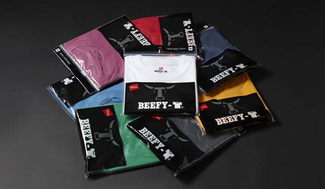 <strong>Hanes</strong><br />"BEEFY T-SHIRT" Available in 8 colors, including base colors.