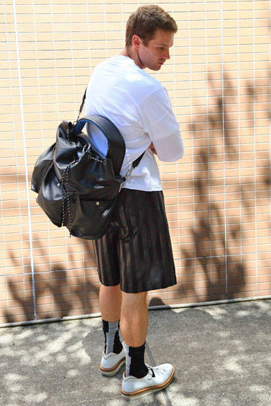 <strong>ithelicy｜イザリシー</strong><br />MARVEL」（W370 × H480 × D140mm）7万5600円