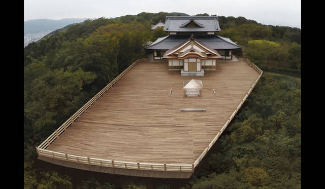 Special Exhibition "Tokujin Yoshioka Glass Tea House - Kou-an" Commemorating the 50th Anniversary of Kyoto-Florence Sister City Partnership