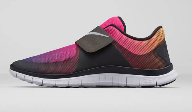 <strong>NIKE SPORTSWEAR</strong><br />Men's Nike Free Sock Dart