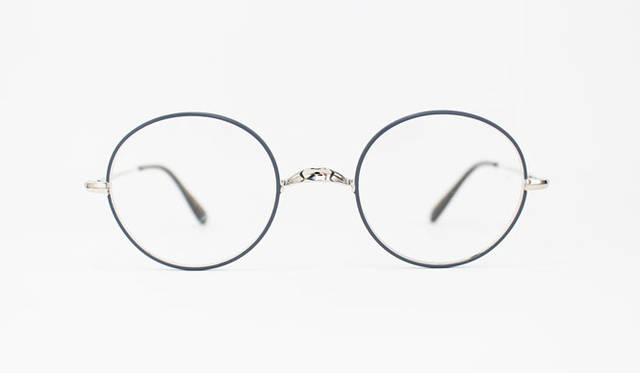 <strong>Continuer</strong><br />Oliver Goldsmith for Continuer "Oliver Oban" (Silver Grey) ¥31,320
