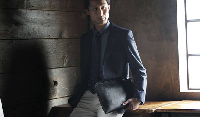 <strong>GOLD MEN</strong><br />TOUGH Series Clutch Bag (W350×H240×D10–40mm) ¥12,420