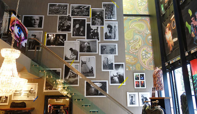 <strong>Pretty Green</strong><br />The Aoyama store is hosting the "London Chasing the Dream by 2 outlaws" photo exhibition by Herbie Yamaguchi × Peter McDonnell.
