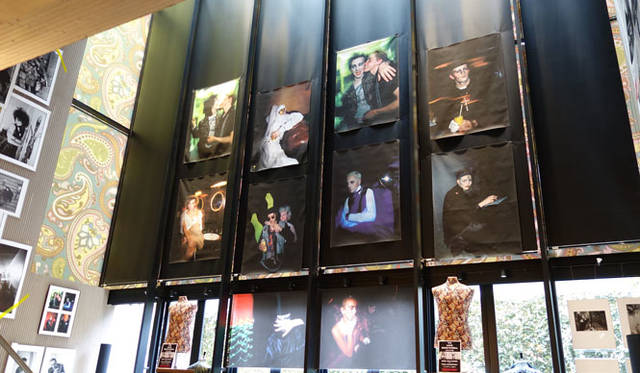 <strong>Pretty Green</strong><br />The Aoyama store is hosting the "London Chasing the Dream by 2 outlaws" photo exhibition by Herbie Yamaguchi × Peter McDonnell.