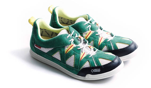 While sporty, these shoes possess a refined elegance, a hallmark of Regal. ¥21,600