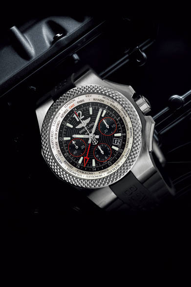 <strong>BENTLEY GMT LIGHT BODY B04 S</strong><br/>Case: Titanium<br/>Diameter: 45mm<br/>Movement: Automatic (Cal. B04)<br/>Functions: Chronograph (30-minute and 12-hour counters), second time zone (home time displayed via 24-hour hand), world time (city ring adjusted by rotating bezel for 24 time zones)<br/>Strap: Black rubber<br/>Water resistance: 100m<br/>Release: Summer 2015 (scheduled)<br/>Price: ¥1,653,480<br/>