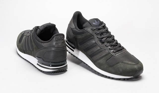 <strong>ISETAN MEN’S</strong><br />"adidas Originals for ISETAN MEN’S" Pre-sale begins April 22 (Wed) at Promotion Space "KICK THE CITY" on the 1st floor of Isetan Shinjuku Men's Building. Model "adidas Originals for ISETAN MEN’S / ZX 700 KTC" ¥15,120