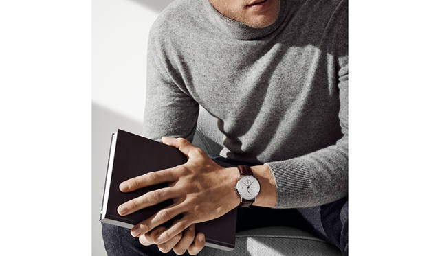 <strong>コッペル GMT パワーリザーブ</strong>