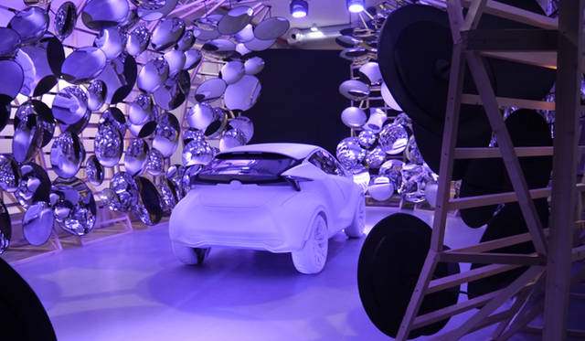 Zone 1: "NEW INSIGHT IN CAR DESIGN"