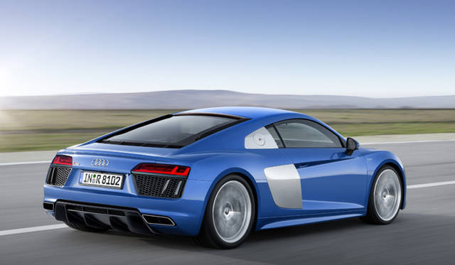 Audi R8 V10
