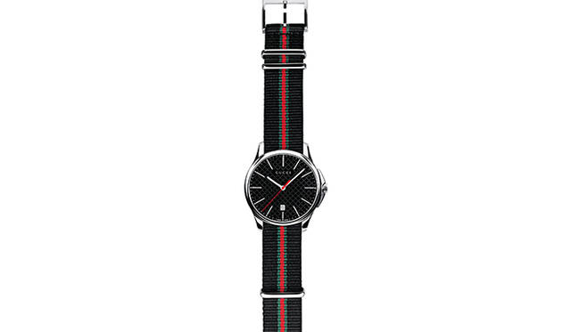 <strong>G–タイムレス スリム</strong><br /><br />ケース｜ステンレスチール<br />直径｜40mm<br />ムーブメント｜クォーツ<br />機能｜日付表示<br />ストラップ｜ナイロン製NATOストラップ<br />防水｜5気圧<br />発売時期｜10月予定<br />価格｜10万3000円（税別）<br />