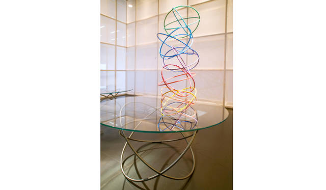 テーブル｜SFERA by Ron Gilad