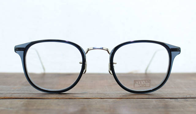 <strong>Continuer</strong><br \/>EVEVAN 7285 5th Collection (Model 546, Color 2011) ¥43,200