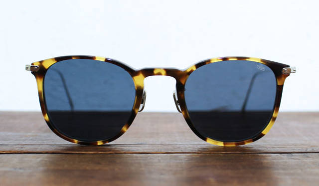 <strong>Continuer</strong><br \/>EVEVAN 7285 5th Collection (Model 726, Color 3032) ¥43,200
