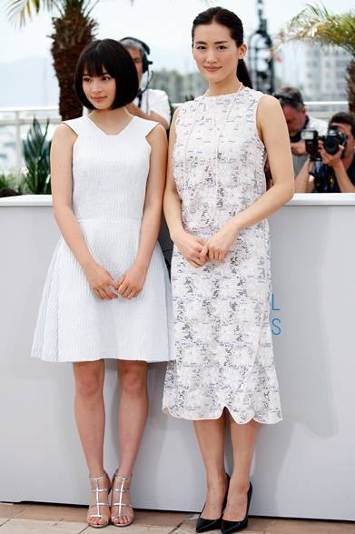 On Haruka Ayase<br />Dress: Dior Couture<br />At the photo call for "Our Little Sister"