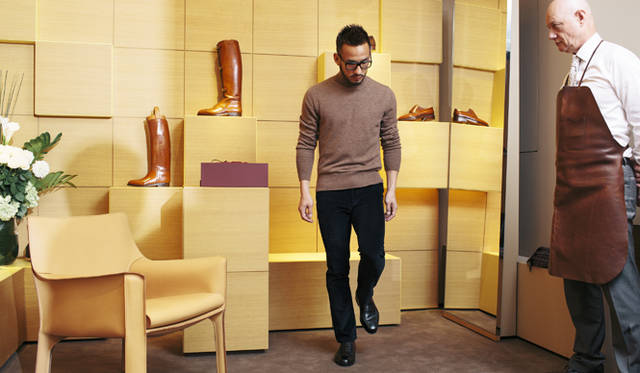 Fitting the finished loafers