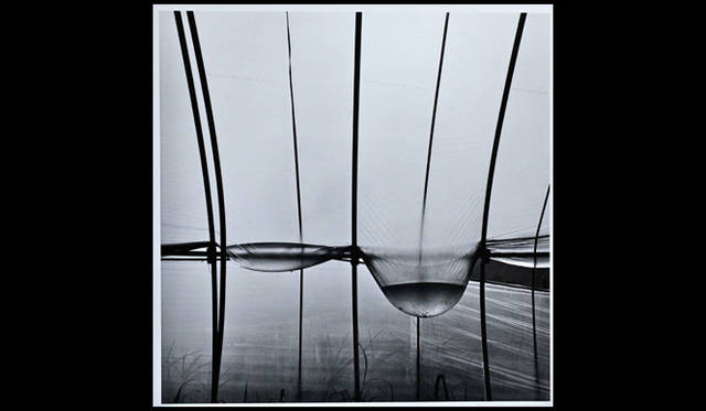 <strong>AXIS GALLERY</strong><br />"AXIS PHOTO MARCHE 2" - Kozo Miyoshi "Tears of Heaven", 1982