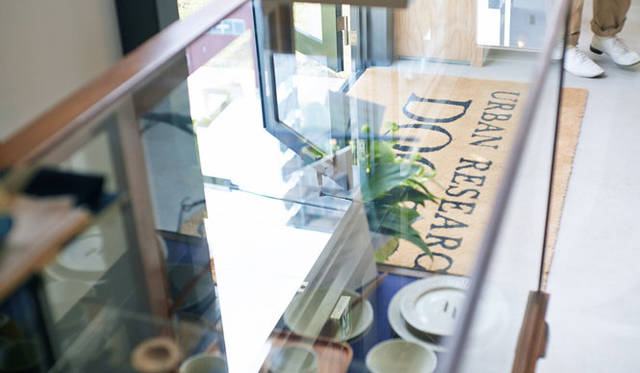 <strong>URBAN RESEARCH DOORS</strong><br />URBAN RESEARCH DOORS Toranomon