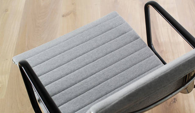 <strong>BUILDING</strong><br /> LOOPWHEELER for BUILDING "EAMES ALUMINUM GROUP CHAIR"
