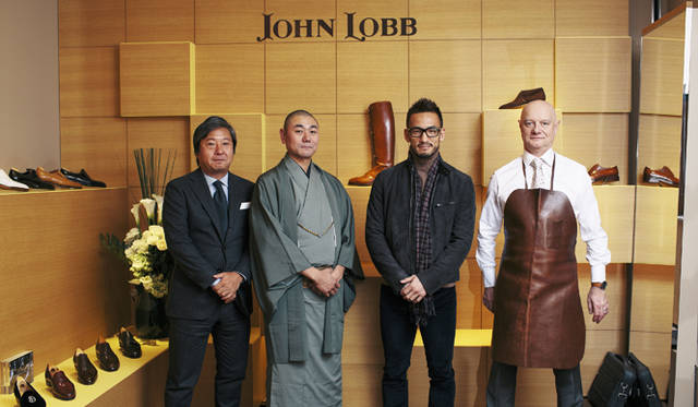 左から、松田智沖 ジョンロブジャパン社長、履きもの匠「祇園ない藤」内藤誠治さん、中田英寿さん、ジョンロブ・マスターラストメーカーのフランソワ・マドニーニ氏