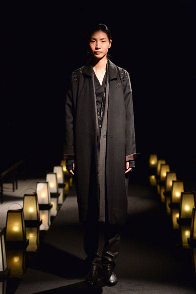 <strong>matohu</strong><br />2015-16 Autumn/Winter Collection