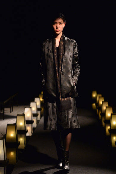 <strong>matohu</strong><br />2015-16 Autumn/Winter Collection