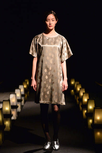<strong>matohu</strong><br />2015-16 Autumn/Winter Collection