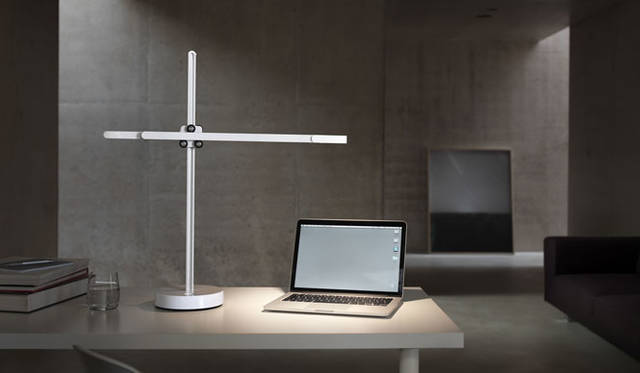 <strong>Dyson</strong><br />"Jake Dyson Light" - CSYS™ Task Light ¥69,120