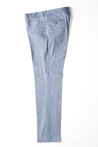 Slim pants ¥23,760