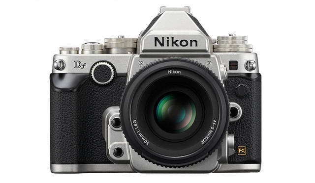 <strong>Nikon Df</strong><br>Price | Open Price (approx. ¥285,000 for body only)<br>Body Dimensions | Approx. W143.5×H110×D66.5mm<br>Weight | Approx. 710g (body only)<br>Image Sensor | 36.0×23.9CMOS sensor<br>Mount | Nikon F mount (with AF coupling, AF contacts)<br>Effective Pixels | 16.25 million pixels<br>ISO Sensitivity | 100–12800 (expandable to approx. 50–204800)<br>Recording Format (Still Images) | JPEG, TIFF, RAW<br><br><br><strong>Nikon Customer Support Center Navi-Dial</strong><br>Tel. 0570-02-8000<br>http:www.nikon-image.com/<br>