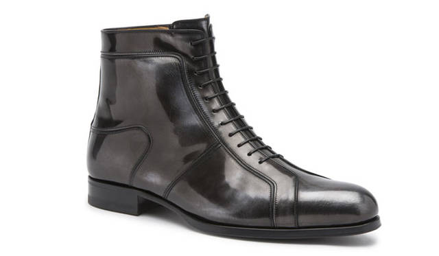 <strong>a.testoni｜ア・テストーニ</strong><br />2015-16年秋冬コレクション　「ブラック・ラベル（Black Label）」ライン（M12454VEG）15万1200円
