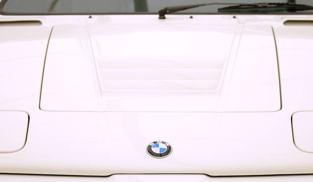 車両｜BMW「M1」<br>撮影協力｜NPO法人ToSCA（魔方陣スーパーカーミュージアム<br>撮影機材｜FUJIFILM X-T10