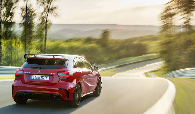 Mercedes-AMG A45 4MATIC｜メルセデスAMG A45 4マチック