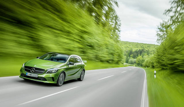 Mercedes-Benz A220d 4MATIC｜メルセデス・ベンツ A220d 4マチック