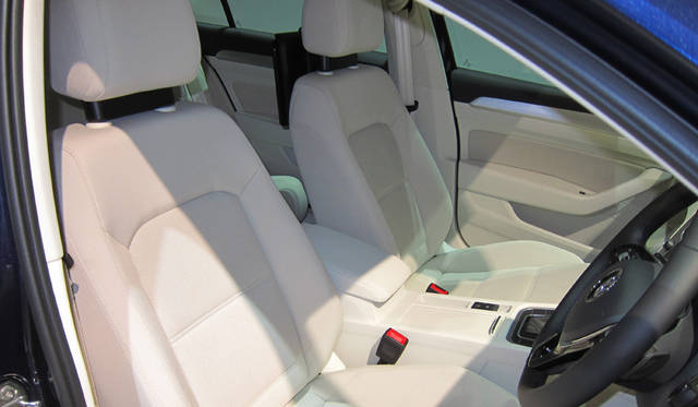 Volkswagen Passat｜フォルクスワーゲン パサート