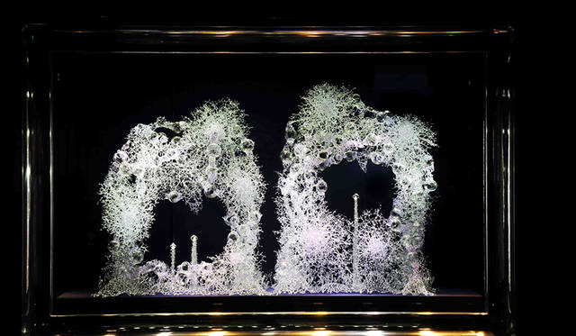 Contemporary artist Shoko Matsumiya breathes new life into the window display, skillfully manipulating glass.
