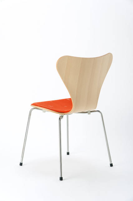 <strong>REPUBLIC OF FRITZ HANSEN STORE｜リパブリック オブ フリッツ ハンセン ストア</strong><br />「セブンチェア in dop」（Series7™）　