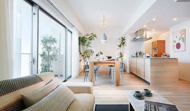 <strong>COSMOS INITIA</strong><br />INITIA Cloud Futako-Tamagawa: Developed by COSMOS INITIA in collaboration with nendo, the design firm led by Oki Sato.