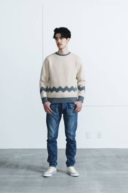 <strong>METAPHORE</strong><br /><strong>2015-16 Fall/Winter Collection</strong> Knit ¥23,760