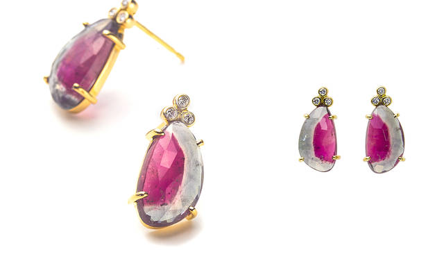 ピアス 19万4400円