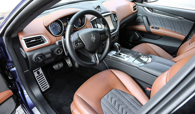 Maserati Ghibli｜マセラティ ギブリ