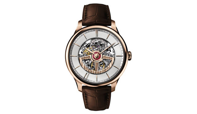 <strong>ファーストクラス ダブルローター スケルトン</strong><br />ケース｜ローズゴールド<br />直径｜42.5mm<br />厚さ｜10.7mm<br />ムーブメント｜自動巻き<br />防水｜5気圧<br />限定数｜77本<br />発売時期｜2015年10月予定<br />予価｜250万円<br />