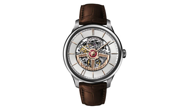 <strong>ファーストクラス ダブルローター スケルトン</strong><br />ケース｜ステンレススチール<br />直径｜42.5mm<br />厚さ｜10.7mm<br />ムーブメント｜自動巻き<br />防水｜5気圧<br />限定数｜250本<br />発売時期｜2015年10月予定<br />予価｜100万円<br />