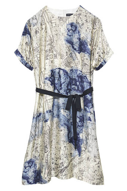 <strong>pas de calais</strong><br />2015-16 Autumn/Winter Collection "Paris Edition Collection" Rayon Satin Dress (Beige)